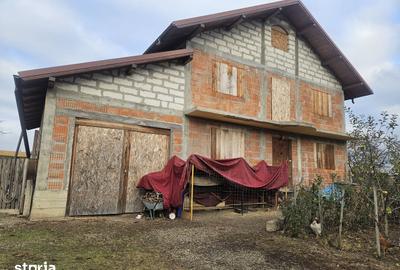Casă cu 5 camere cu Teren 1000 Mp în Burdujeni - 3