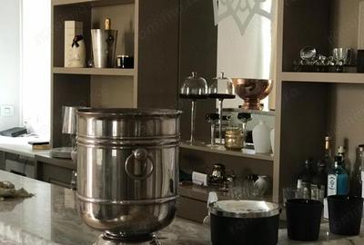 Spațiu comercial, de 225 mp, în Traian - 11