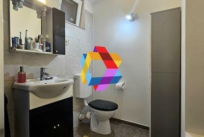 Oportunitate - Apartament cu trei camere in vila, zona Tractorul 70 mp - 10