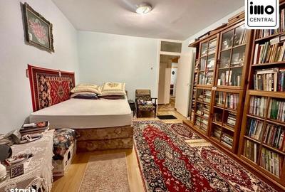 Apartament cu 3 camere decomandat în Zorilor - 1