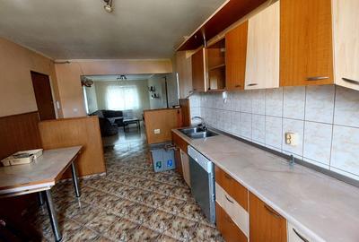 Apartament cu 4 camere decomandat în Vitrometan - 5