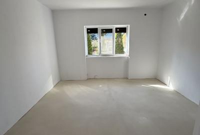 Casă cu 3 camere cu Teren 1200 Mp în Central - 14