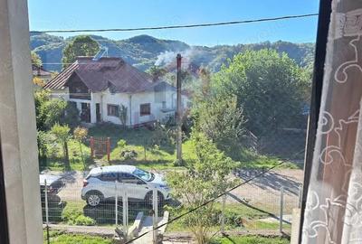 Casă cu 4 camere cu Canalizare în Corbeni - 14