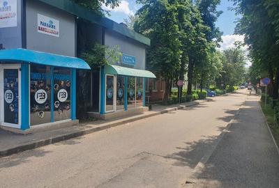 Spațiu comercial, de 46 mp, în Central - 1