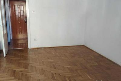Garsonieră semidecomandată în Astra - 3
