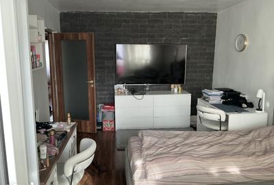 Apartament cu 3 camere decomandat în Dacia - 6