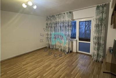 Apartament cu 2 camere decomandat în Gemenii - 4
