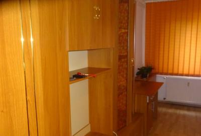 Vand garsoniera zona sud, et. 2 - 1