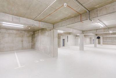 Spațiu comercial, de 2,076 mp, în Complex Studențesc - 4