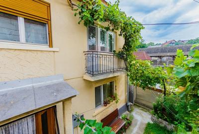 Casa  de vanzare cu 3 camere Ultracentral Baia Sprie Schimb Apartament - 1