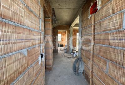 Casa individuala cu 4 camere 110 mpu si teren de 290 mp Cristian Sibiu