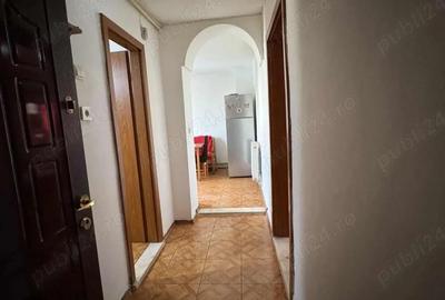 Garsonieră decomandată în Central - 2