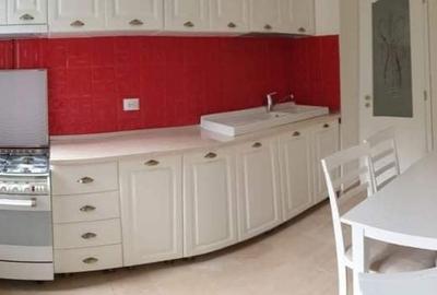 Apartament cu 3 camere decomandat în Central - 8