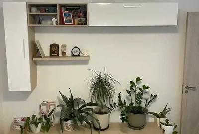 Vanzare apartament Micro 4, cu 2 camere etaj 1 40 mp renovat complet. - 1