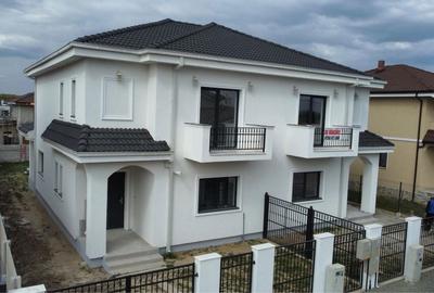 Casă cu 4 camere în Medicină - 3