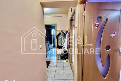 Apartament cu 3 camere decomandat în Gușterița - 4