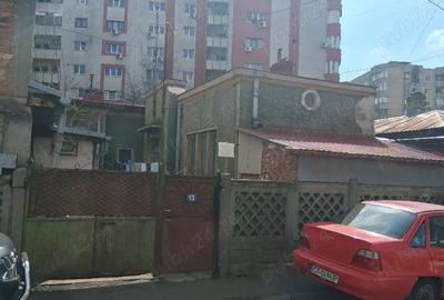 Casă cu 6 camere cu Teren 193 Mp în 13 Septembrie - 1