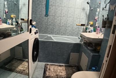 Apartament cu 2 camere decomandat, mobilat în Km 4-5 - 6