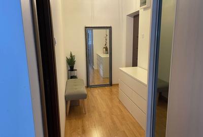 Apartament cu 3 camere decomandat în Bună Ziua