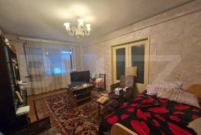 Apartament 4 camere decomandat, 90 mp, zona Spitalul Militar
