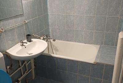 Apartament cu 2 camere semidecomandat în Berceni - 9