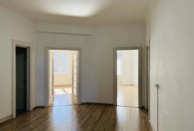 Apartament cu 3 camere semidecomandat în Romană - 3