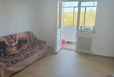 Vand apartament 3 camere in Deva, zona Scarisoara (Astoria), etaj 3, - 13