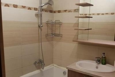 Apartament cu 2 camere decomandat în Apusului - 4