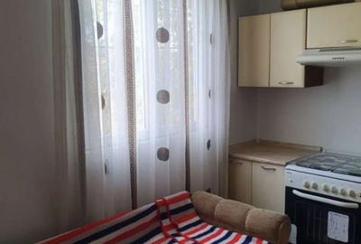 Casă cu 2 camere cu Teren 1500 Mp în Cornu - 3