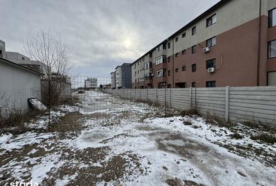 Teren de 2000 mp, în Central