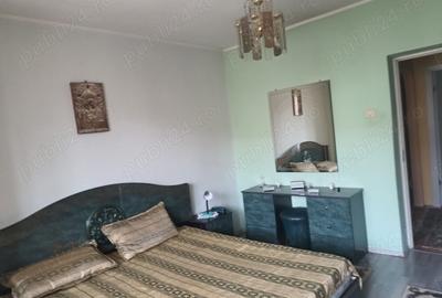 Apartament cu 2 camere semidecomandat în Central - 1