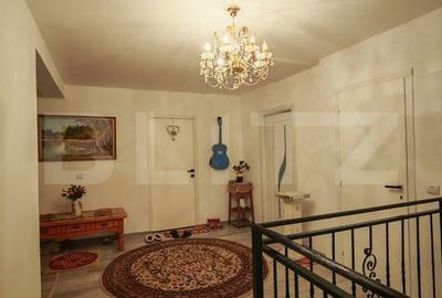 Casă cu 4 camere cu Teren 294 Mp în Central - 9