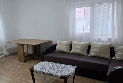 Apartament cu 3 camere decomandat în Gară - 3