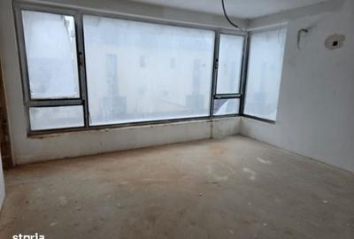 Casă cu 4 camere cu Teren 200 Mp în Nord