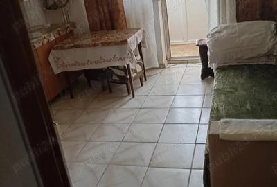 Garsonieră decomandată în Central - 4