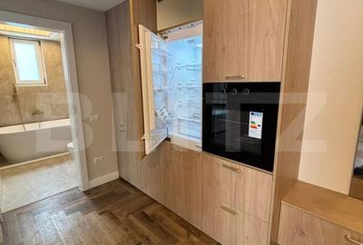 Apartament cu 3 camere în Central - 3