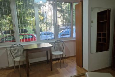 La 4 minute de Facultatea de Medicina cu centrala gaz pe strada Nicolae Iorga - 9