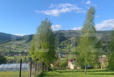 Teren de 2000 mp, în Central - 3