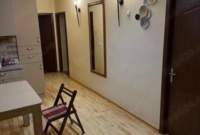Inchiriez apartament 3 camere - 1
