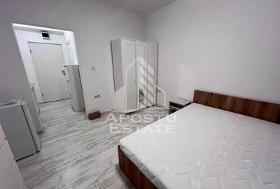 Garsonieră decomandată, mobilată în Complex Studențesc - 2