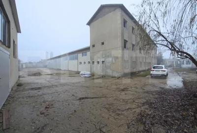Spațiu comercial, de 549 mp, în Central - 11