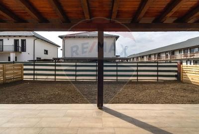 Casă cu 4 camere cu Teren 397 Mp în Tărlungeni - 36