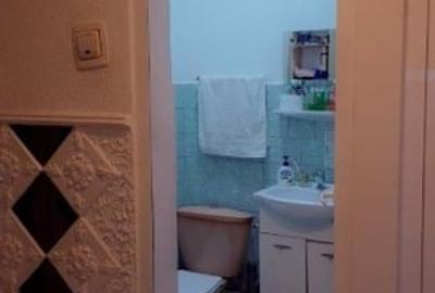 Industriei , Ap.3 cam , et.4 , 76 mp , decomandat , confort 1 - 8