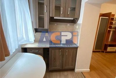 Inchiriez casa cu 2 apartamente, Gradiste - 3