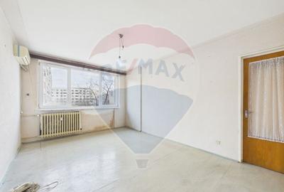 Apartament cu 3 camere semidecomandat în Colentina - 2