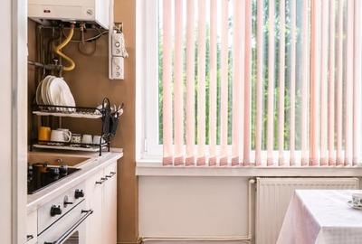 Apartament cu 2 camere decomandat, mobilat în 13 Decembrie - 2