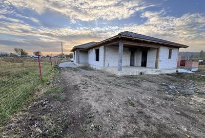 Casă cu 3 camere în Central - 4