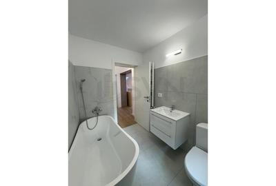 Casă cu 4 camere cu Canalizare în Moșilor - 12