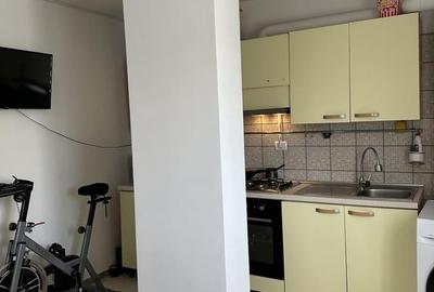Apartament cu 3 camere decomandat în 13 Septembrie - 6