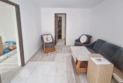 Aproape De Castelul Cantacuzino - 6